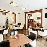 Imperial Hotel 3*