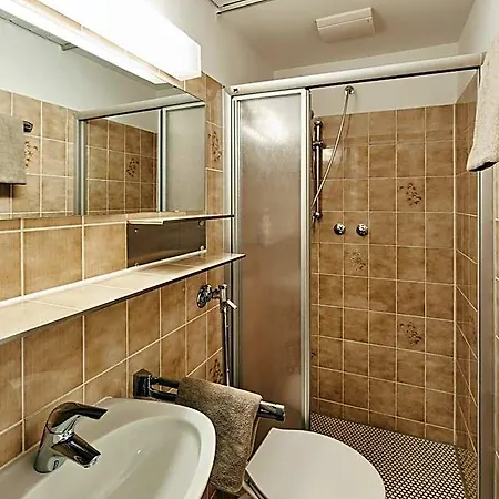 Imperial Hotel 3*