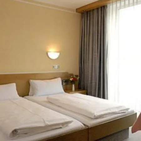 Imperial Hotel Munich