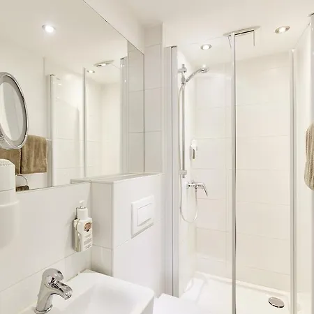 Imperial Hotel 3*