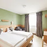 Imperial 3*